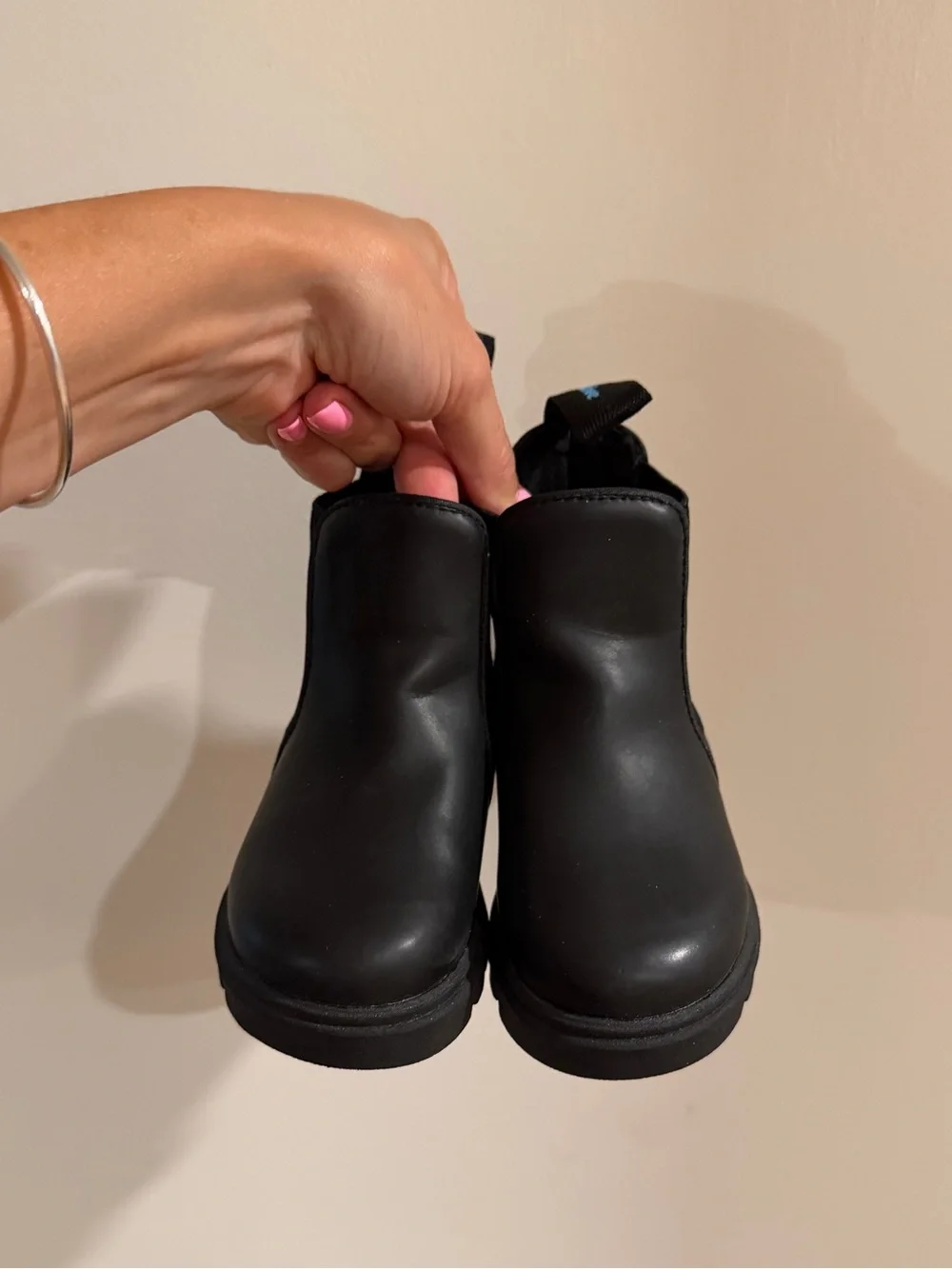 NWOT native walker/toddler chelsea boots black - classic slip on ankle boot